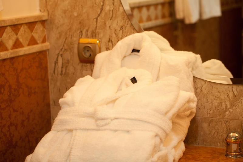 Hotel Florenca Luanda Luaran gambar