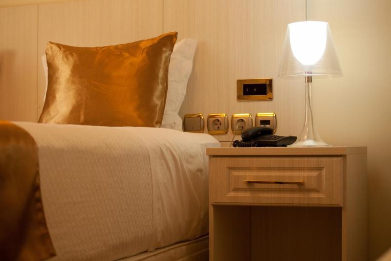 Hotel Florenca Luanda Luaran gambar