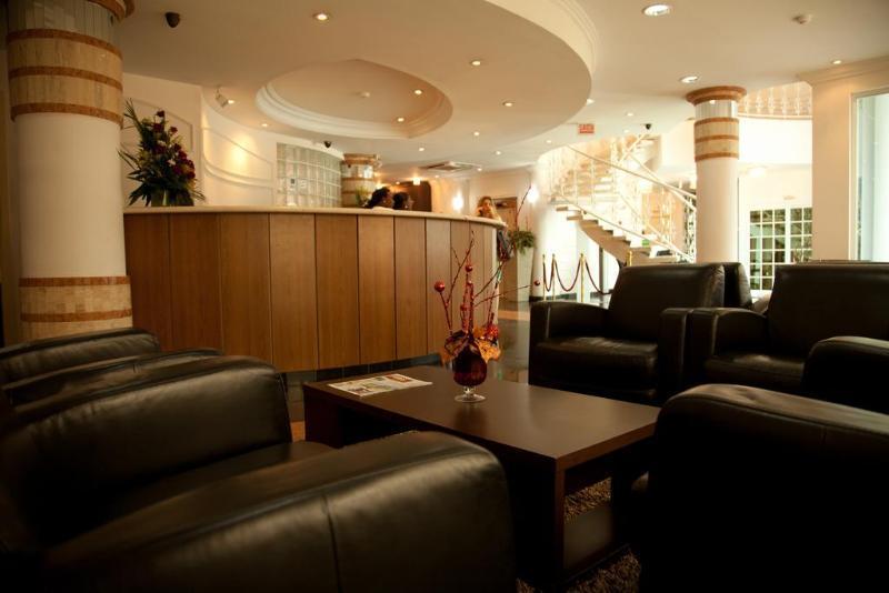 Hotel Florenca Luanda Luaran gambar