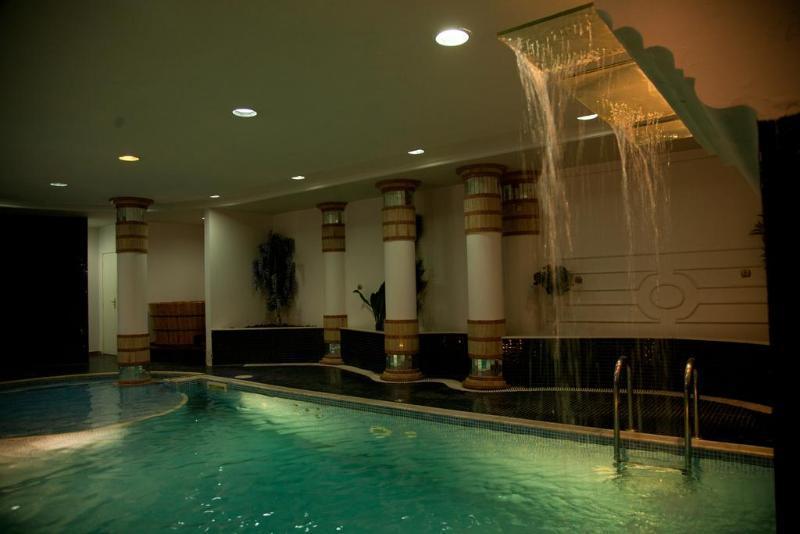 Hotel Florenca Luanda Luaran gambar